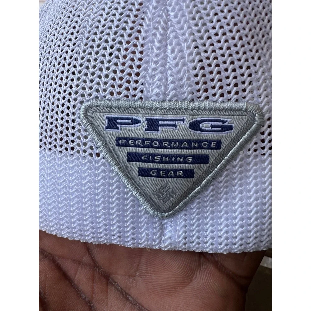 Columbia PFG Mesh Snapback Hat Kids Grey White Performance Fishing Gear Cap